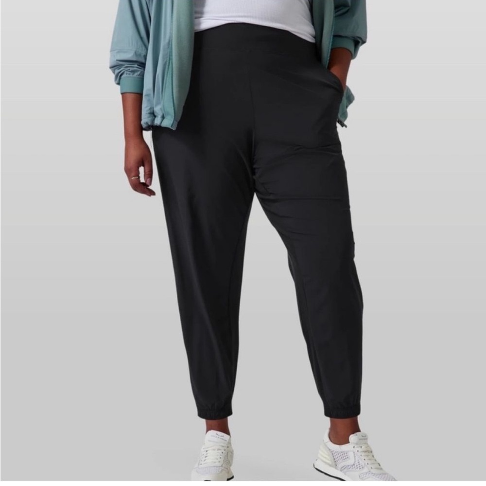 Athleta Brooklyn Jogger Size 24
